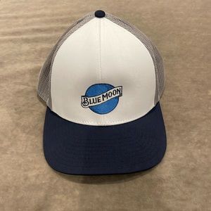 Blue Moon cap. Mesh back. Adjustable closure. Color- blue,white,gray. Size OS